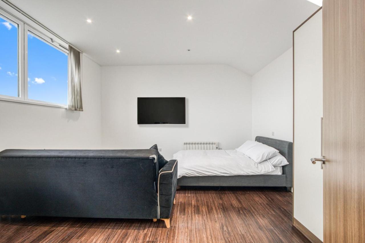 Stylish Studio By Heathrow Airport Daire Londra Dış mekan fotoğraf