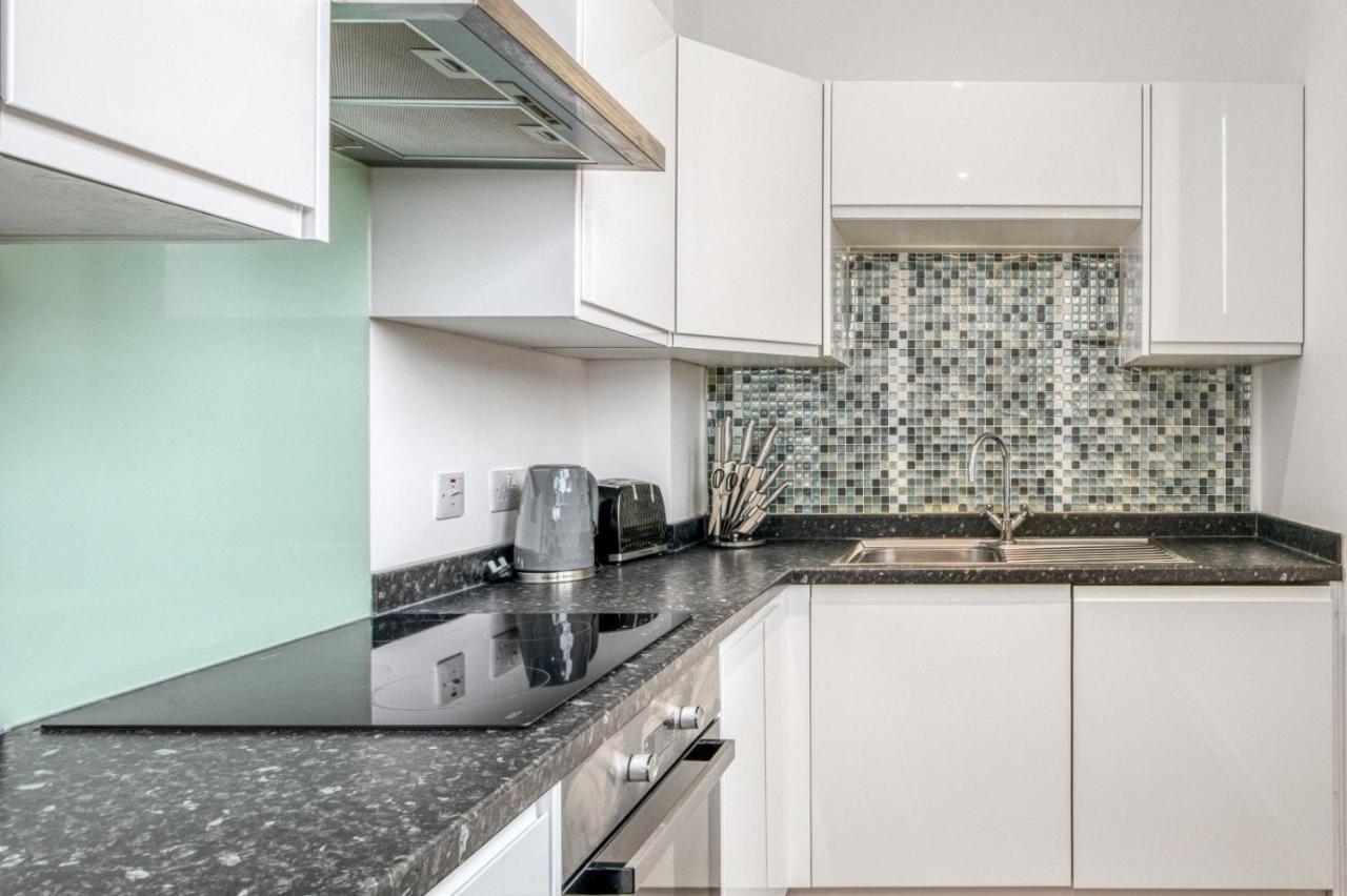 Stylish Studio By Heathrow Airport Daire Londra Dış mekan fotoğraf